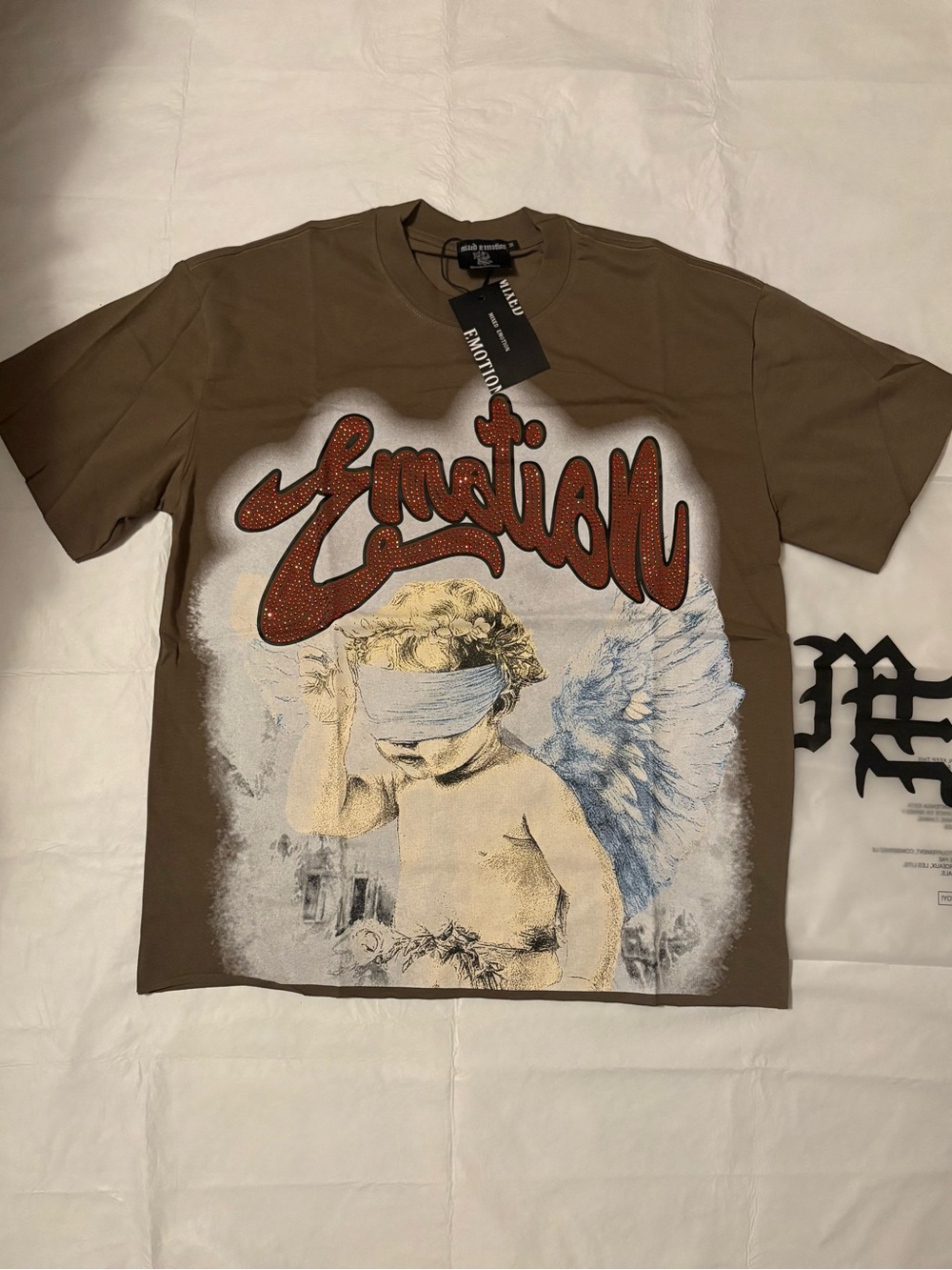 Emotion Graphic Short-Sleeve Tee - Brown